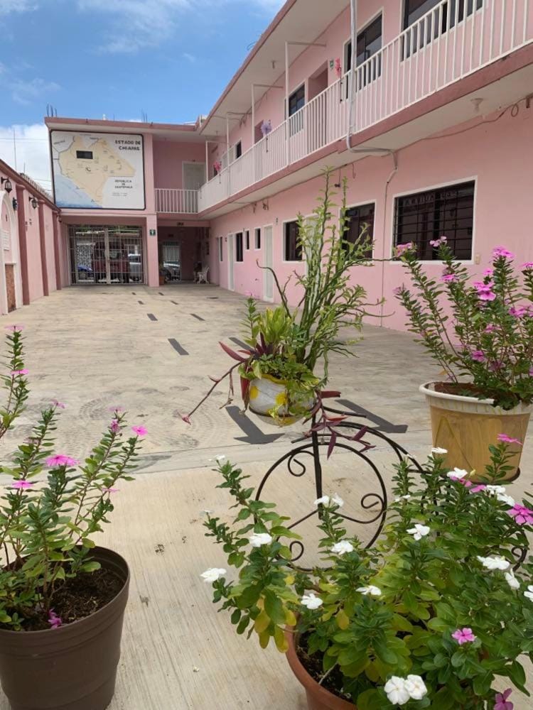 Hotel Jacaranda Capsule hotel in State of Chiapas