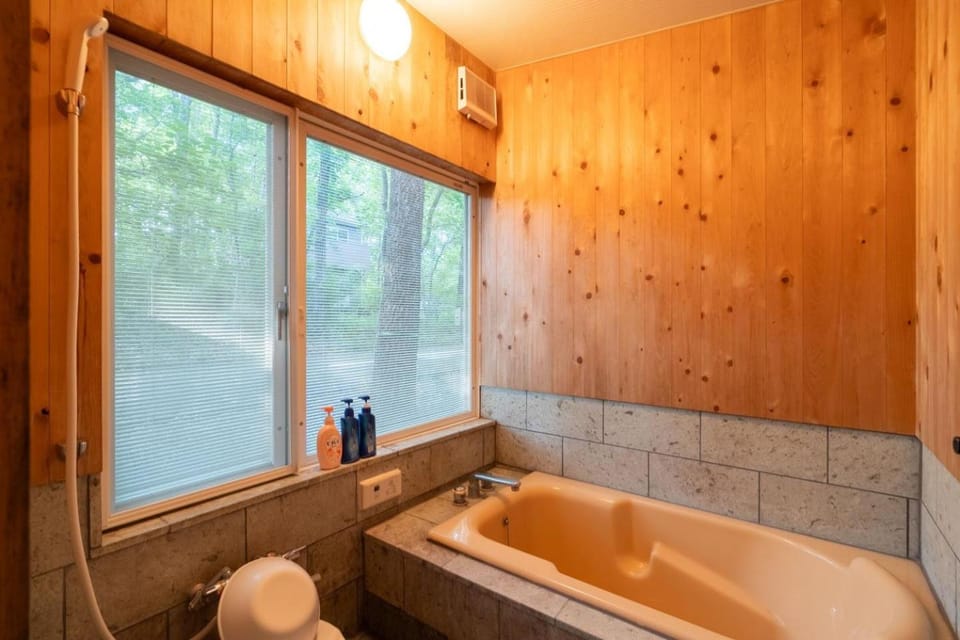 Bathroom, Bath