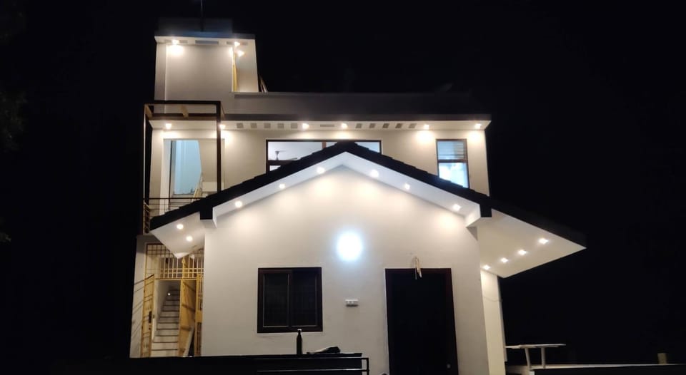 Property building, Night