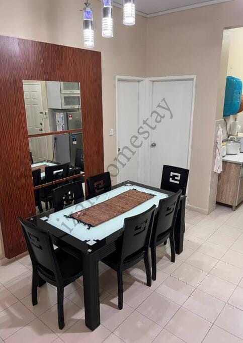 Anoi Homestay TAMBUN @ Lost World HighSpeed WiFi Apartment in Perak