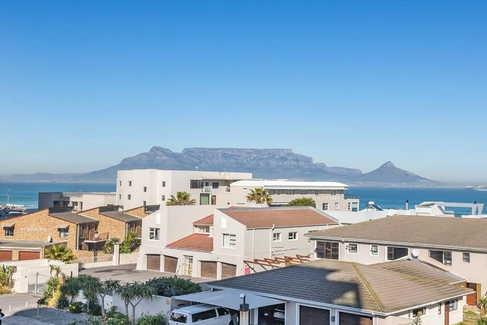 Nearby landmark, Mountain view, Sea view