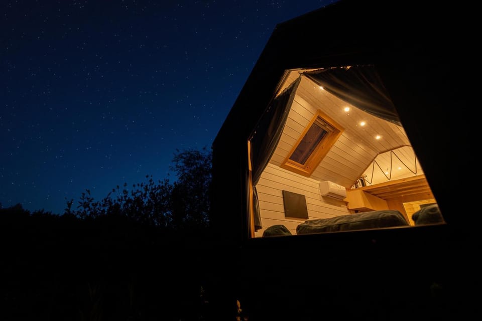 Property building, Night