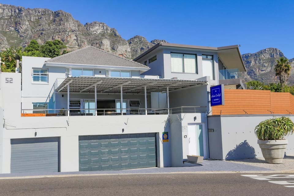Property building, Facade/entrance, Natural landscape, Mountain view
