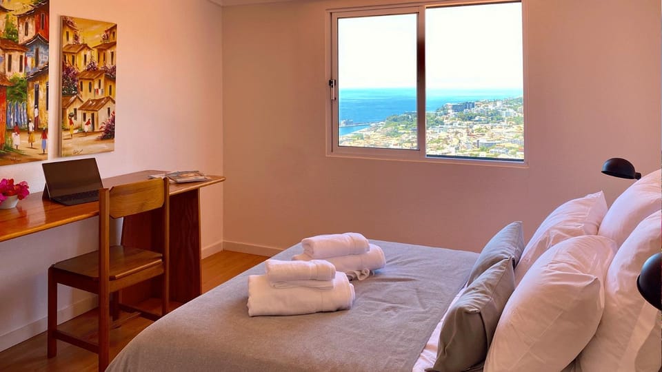 Casa ideal para famílias com vista mar desafogada Chalet in Funchal