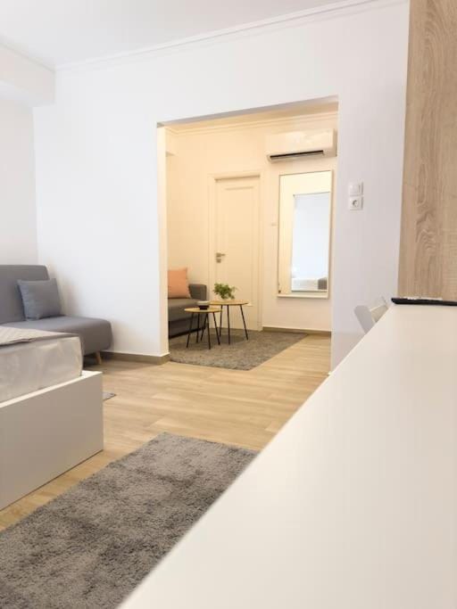 Petite Retreat in Kolonaki, Athens Apartment in Athens