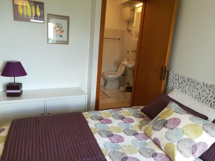 Toilet, Bed, Bathroom, Photo of the whole room, Bedroom