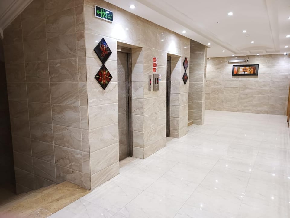 elevator
