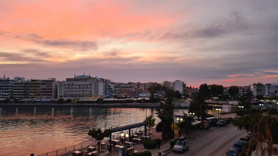 Balcony/Terrace, Location