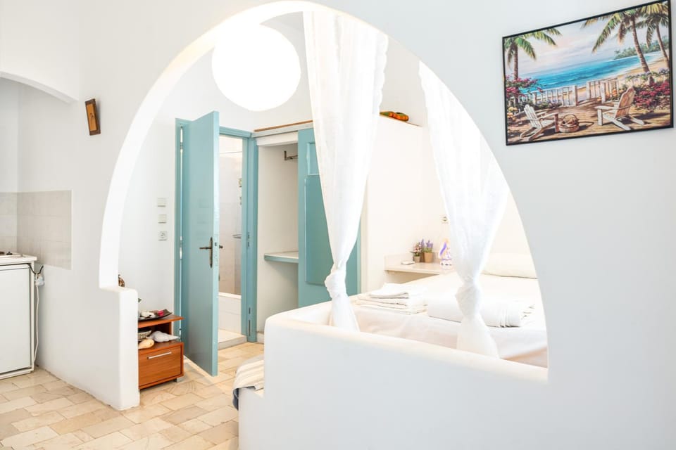 Living room, Bedroom