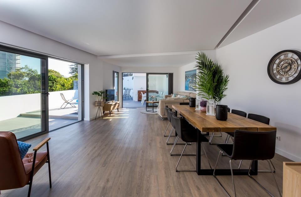 Romantic Pool House House in Porto District