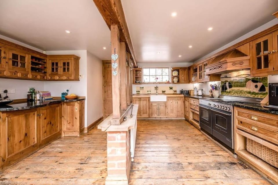 The Old Coach House, Leiston House in Leiston