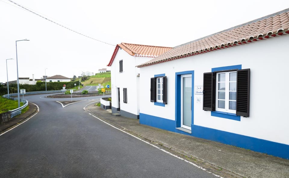 Property building, Neighbourhood, Street view