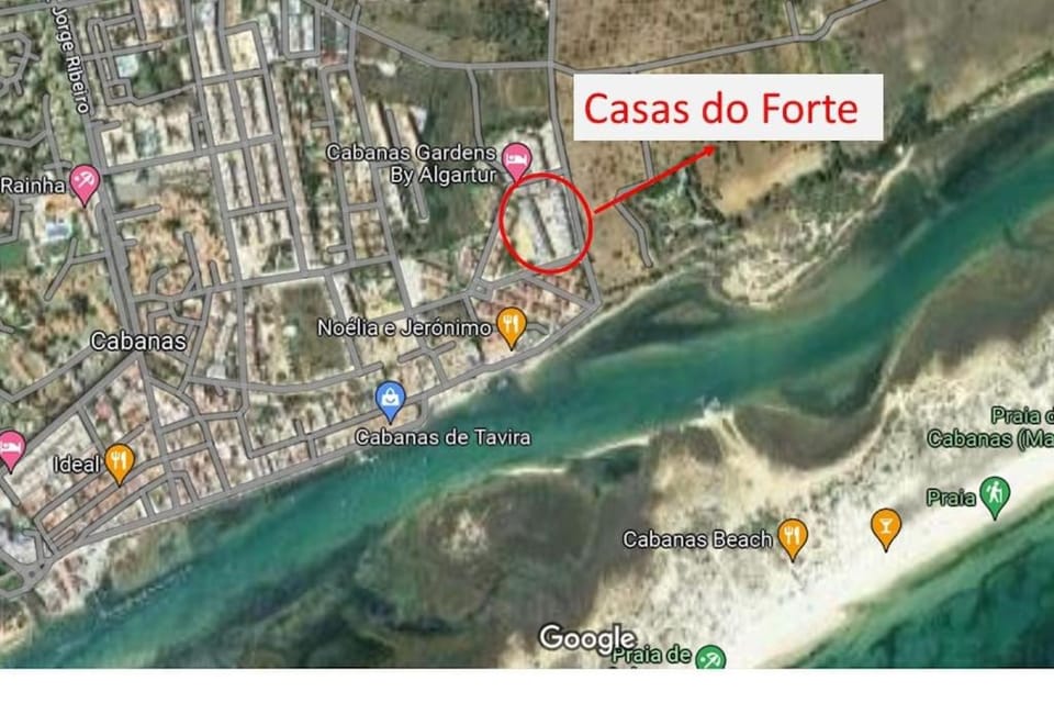 Luxury 2BR Apt, Terrace, Jacuzzi, Near Ria Formosa Apartment in Cabanas de Tavira