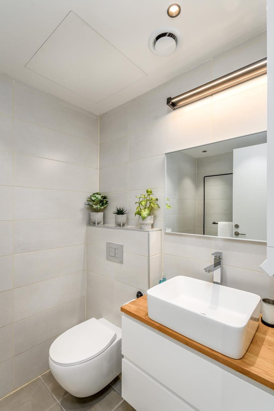 Savyon Wiew Tower Apartment hotel - Sea-u-Jerusalem Apartment in Jerusalem
