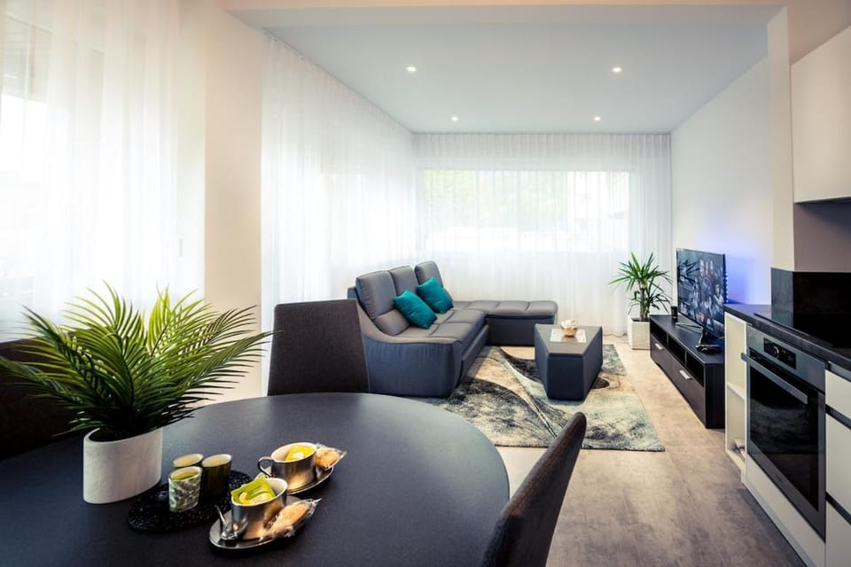 Communal lounge/ TV room, TV and multimedia, Other, Seating area, Evening entertainment