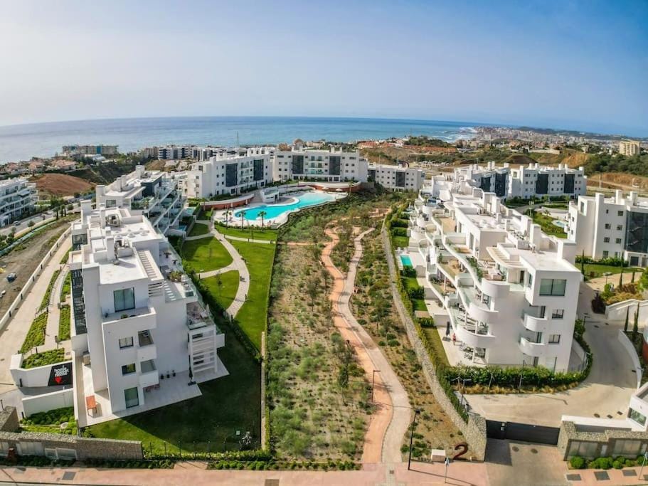 HigueronRentals Live Work Enjoy Apartment in Costa del Sol