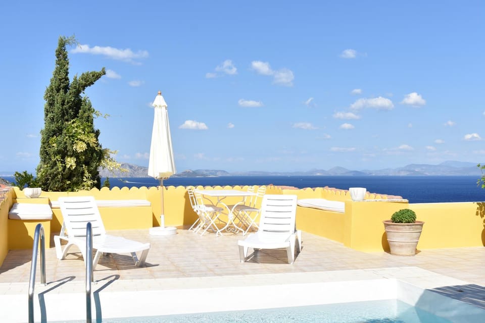 Day, View (from property/room), Balcony/Terrace, Pool view, Sea view, Swimming pool, sunbed