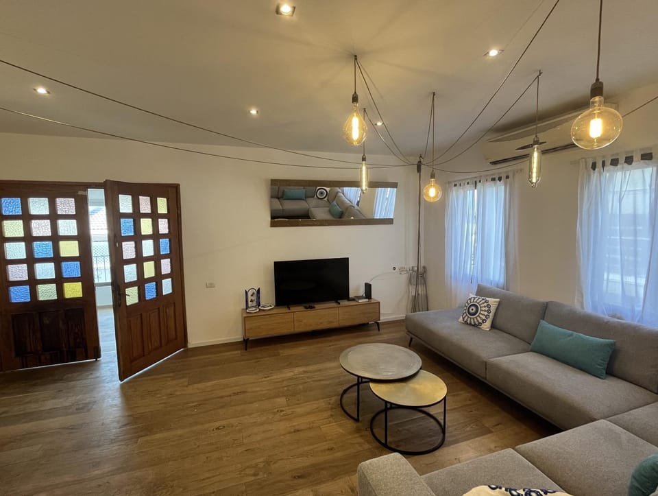 Neve Tsedek Rooftop Apartment in Tel Aviv-Yafo