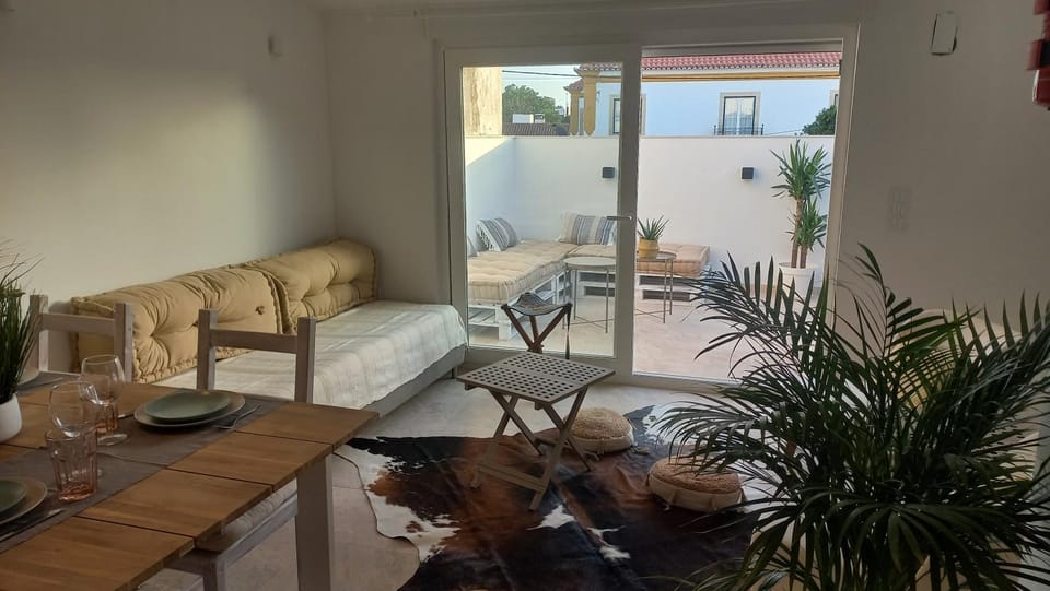 Balcony/Terrace, Living room