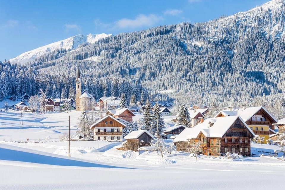 Nearby landmark, Natural landscape, Winter, Mountain view