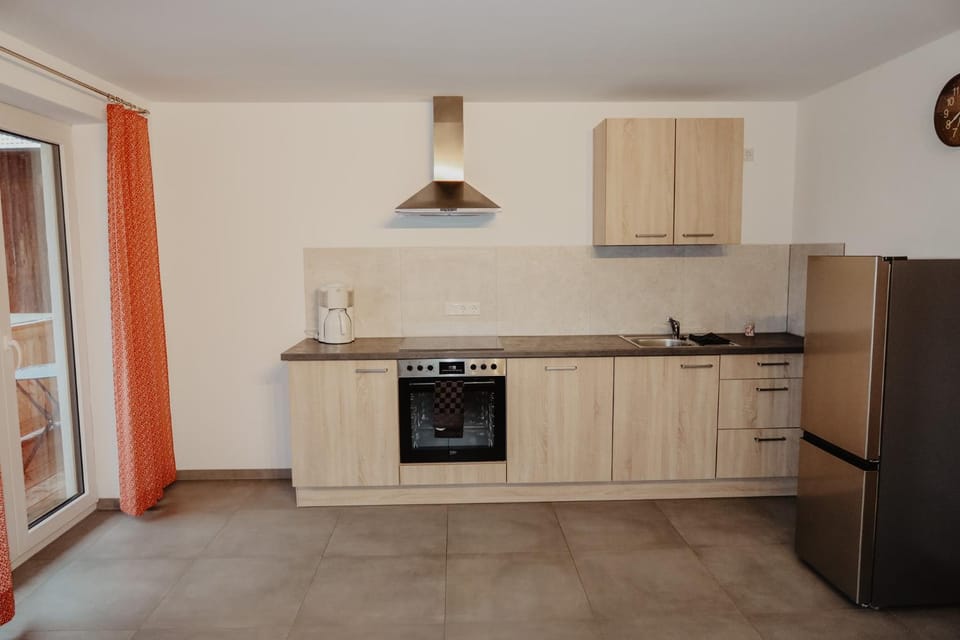 Kitchen or kitchenette, kitchen