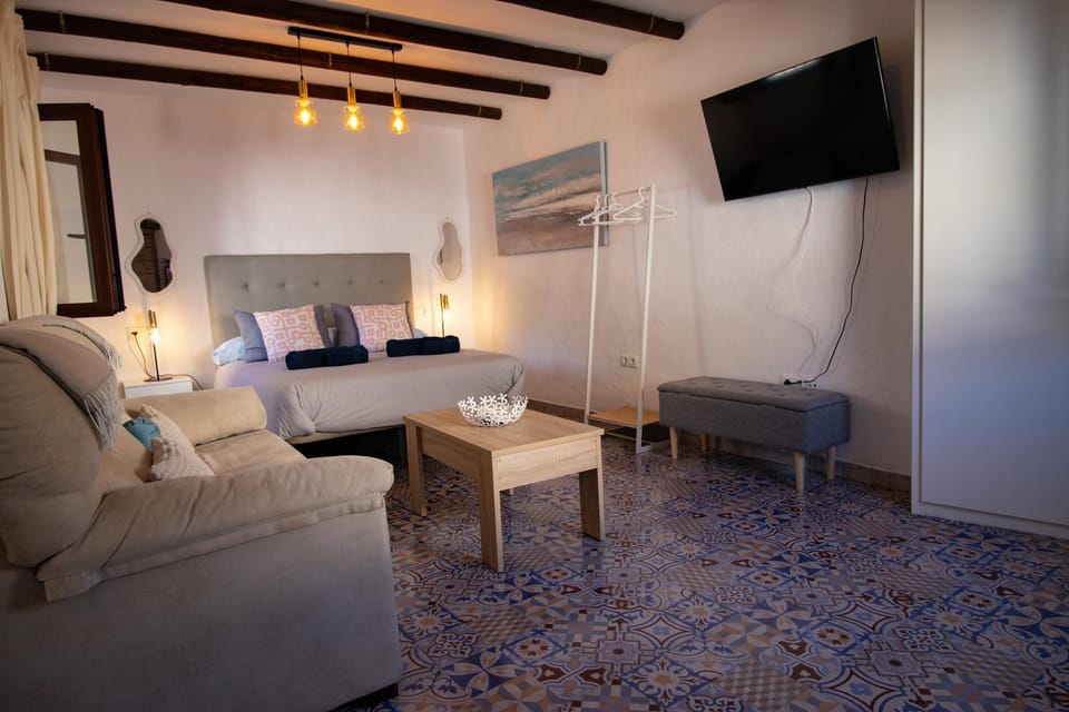 TV and multimedia, Living room, Seating area