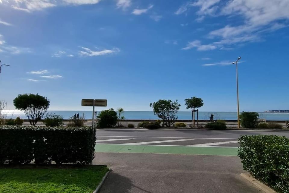 Océan bleu - Studio bord de plage Apartment in La Baule-Escoublac