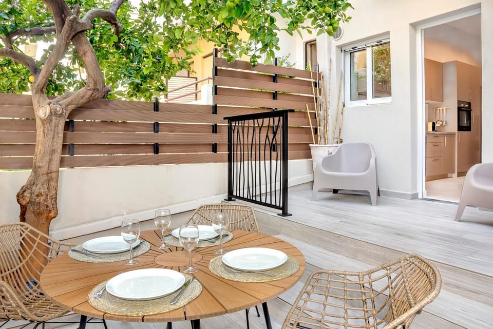 Patio, Balcony/Terrace