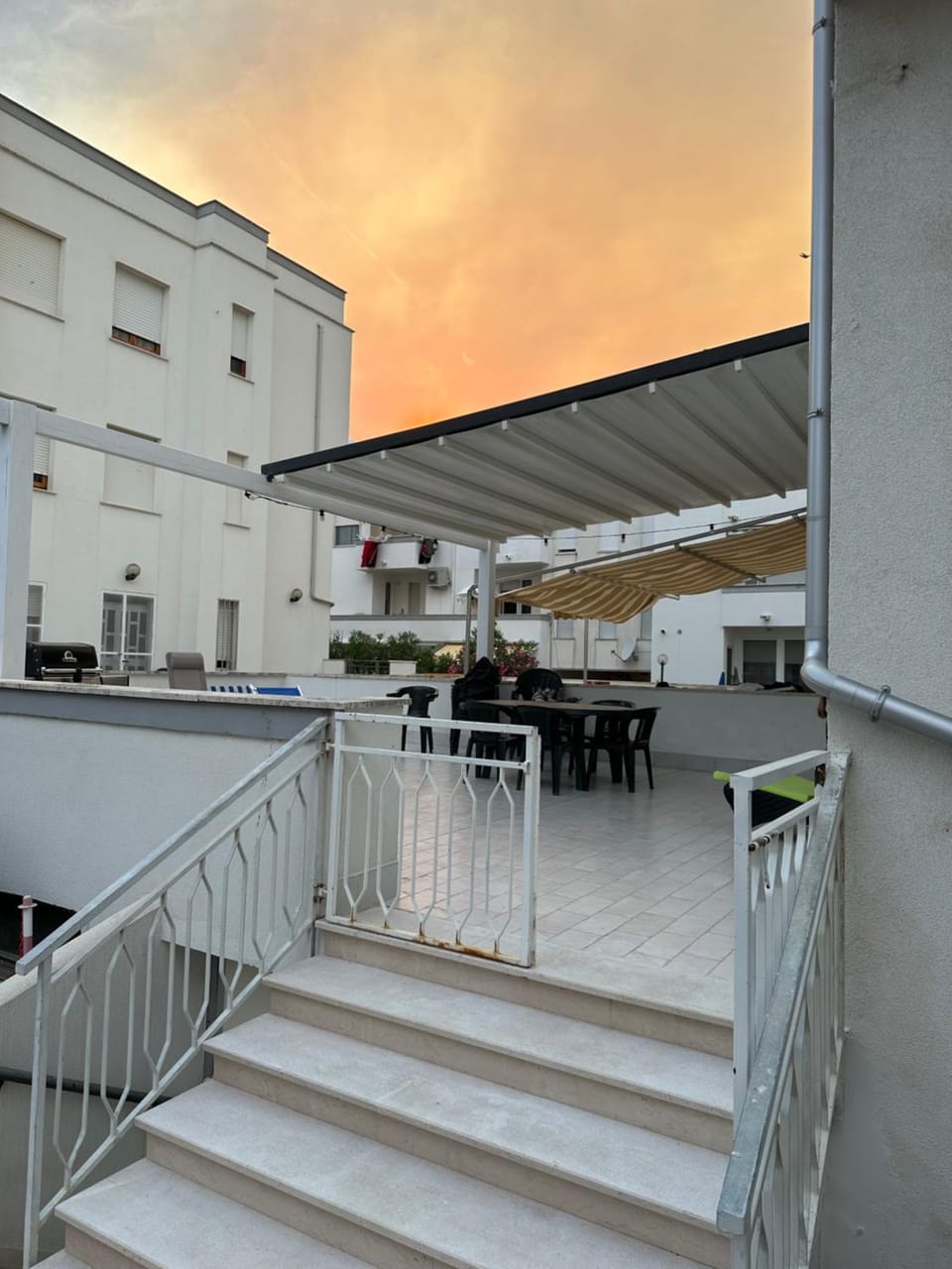Property building, Balcony/Terrace