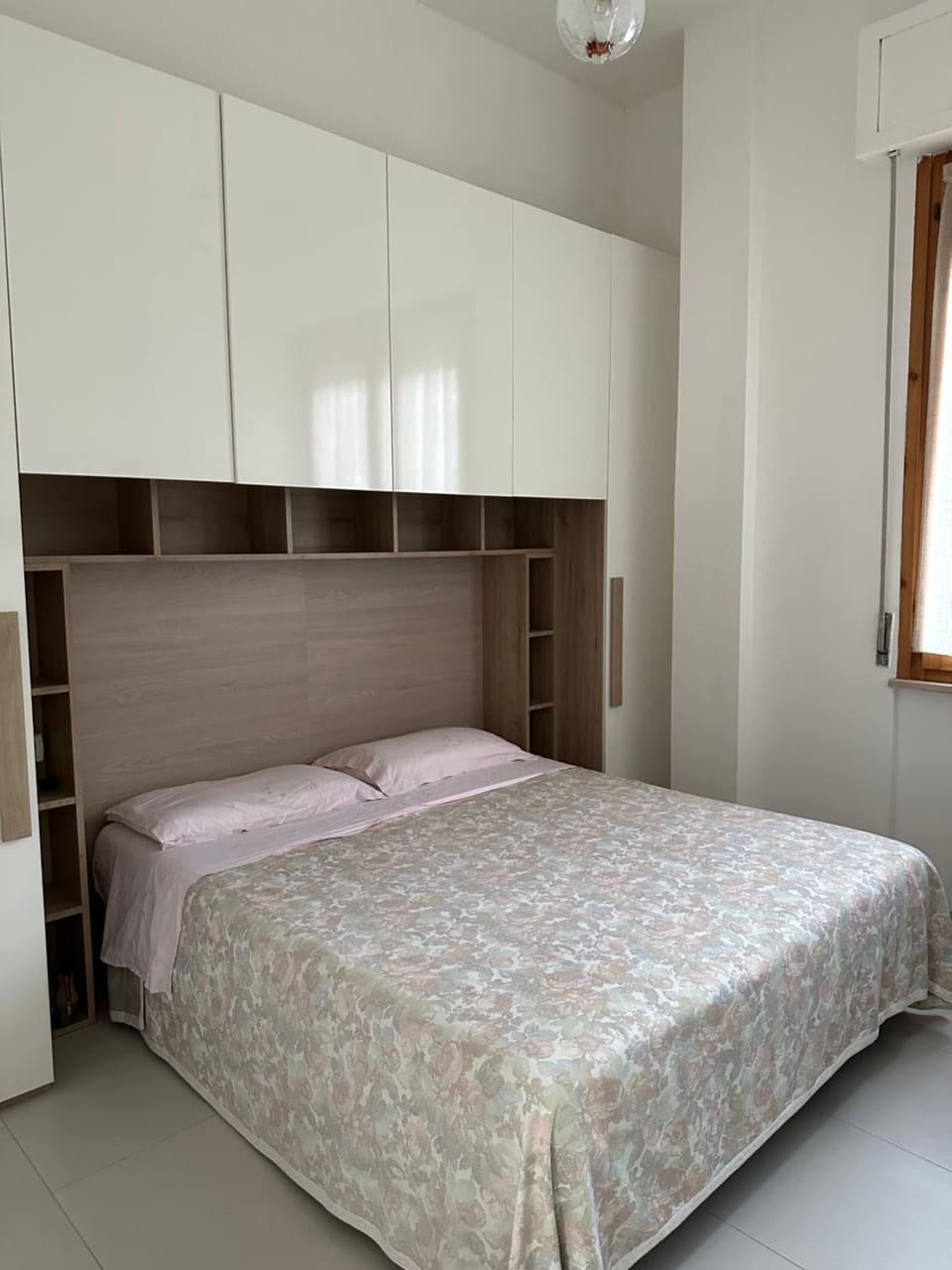 Bedroom, wardrobe