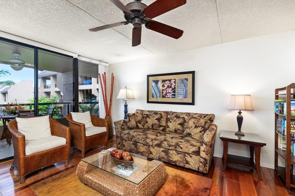 Kona Pacific E630 House in Holualoa