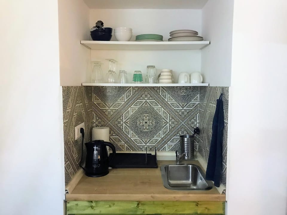 Coffee/tea facilities, Kitchen or kitchenette, toaster