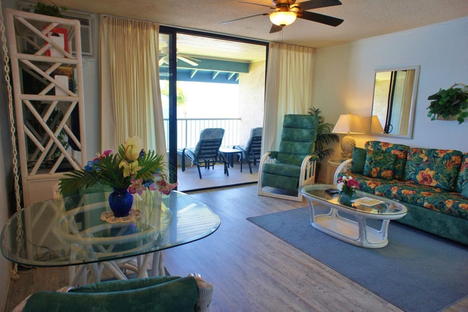 Kona Reef D37 House in Holualoa