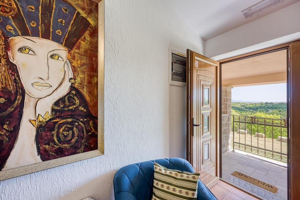 View (from property/room), Balcony/Terrace, Decorative detail