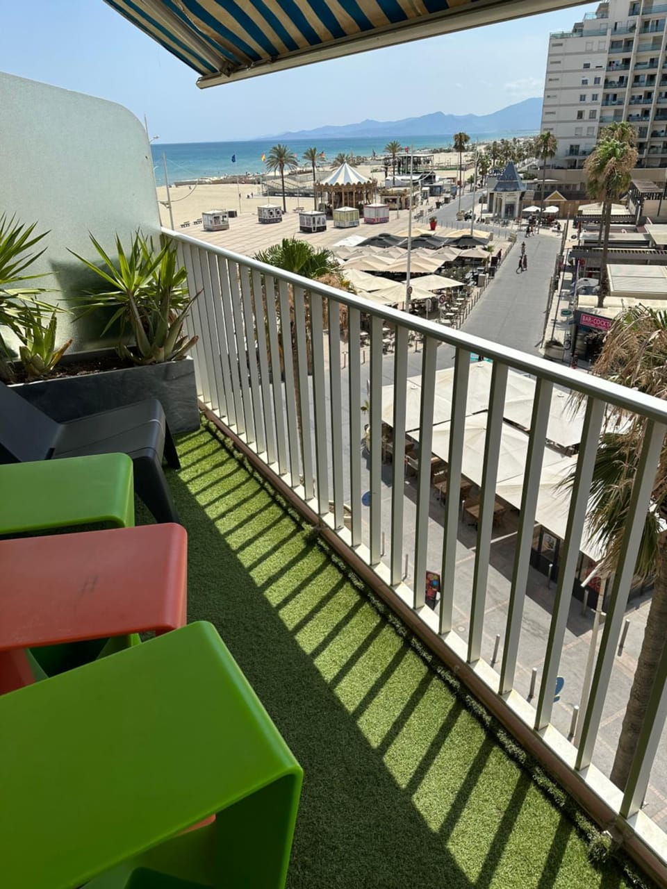 MAGNIFIQUE VUE MER F2 45 m2 climatisé avec balcon Apartment in Canet-en-Roussillon