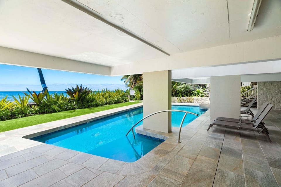 Hale Pohaku 1 House in Holualoa