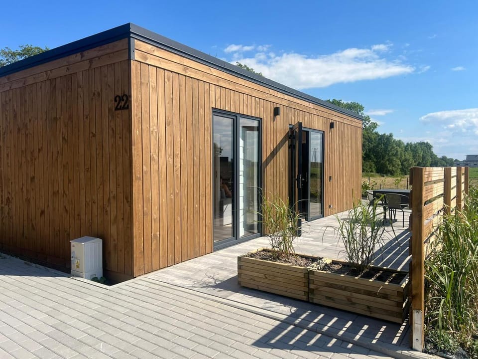 Property building, Balcony/Terrace