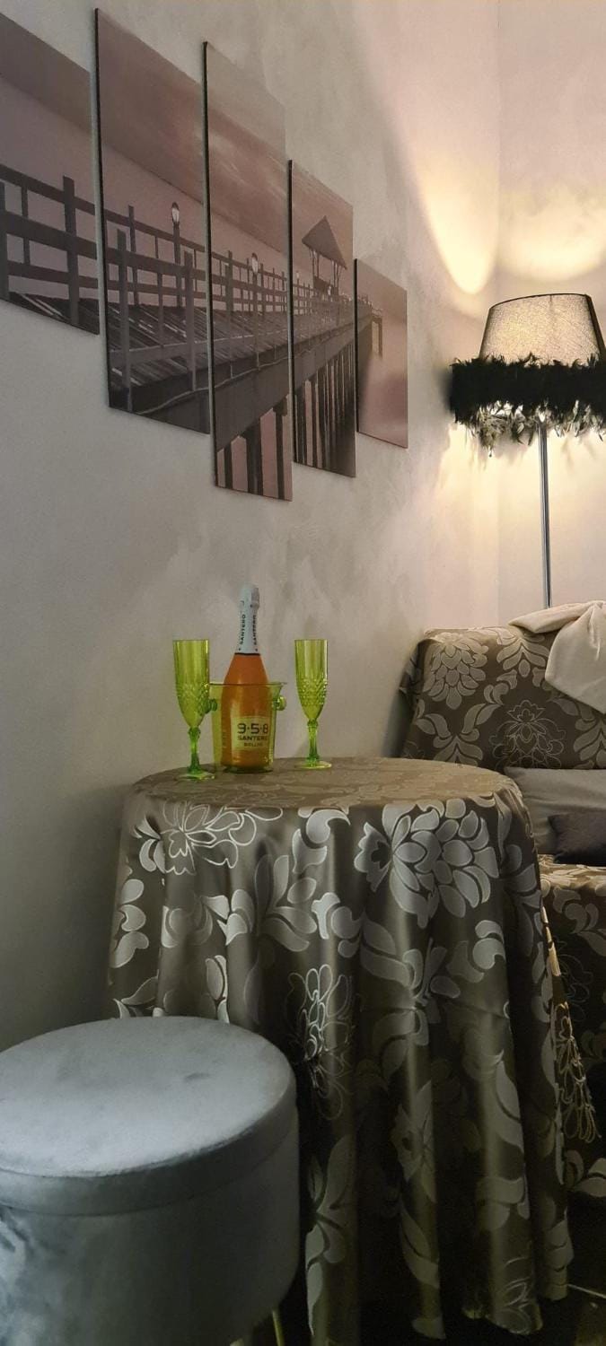 La dimora delle zite Apartment in Naples