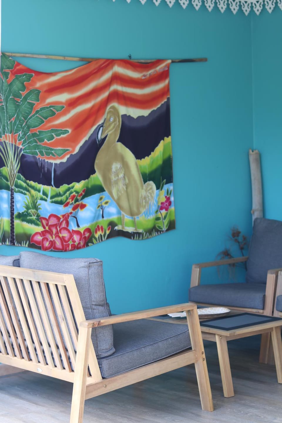 Patio, Decorative detail, Seating area