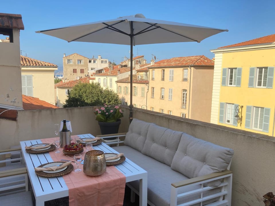 Day, View (from property/room), Balcony/Terrace, Balcony/Terrace, Seating area