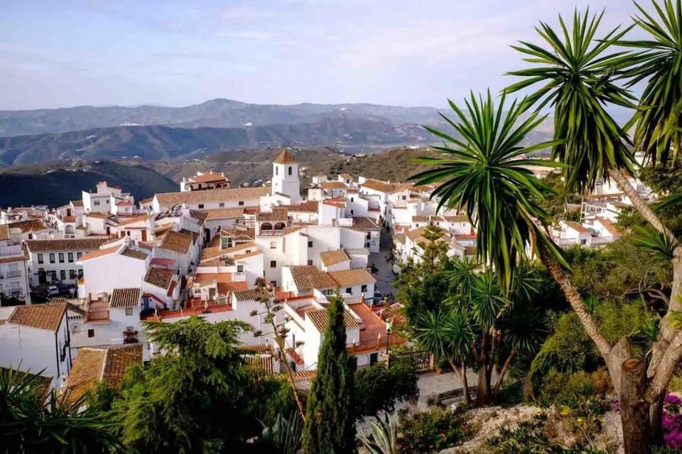 Nearby landmark, Day, Natural landscape, Bird's eye view, City view, Mountain view