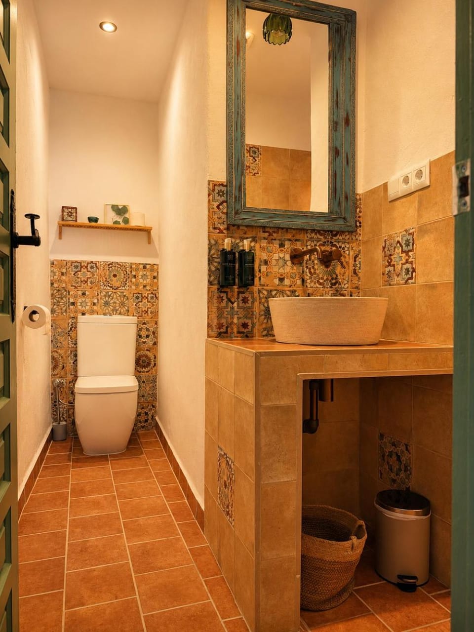Toilet, Bathroom