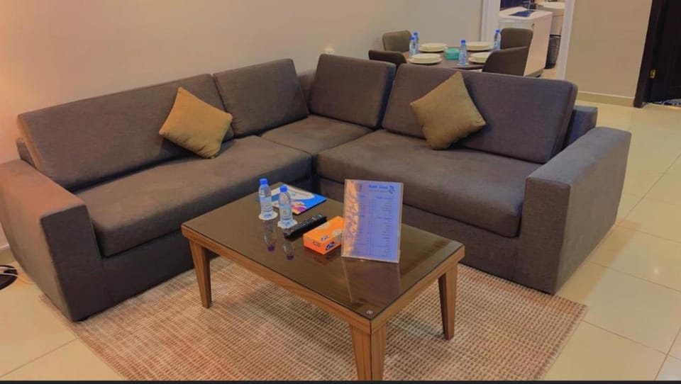شقق بسمات الشرق 1 المخدومة Apartment hotel in Riyadh