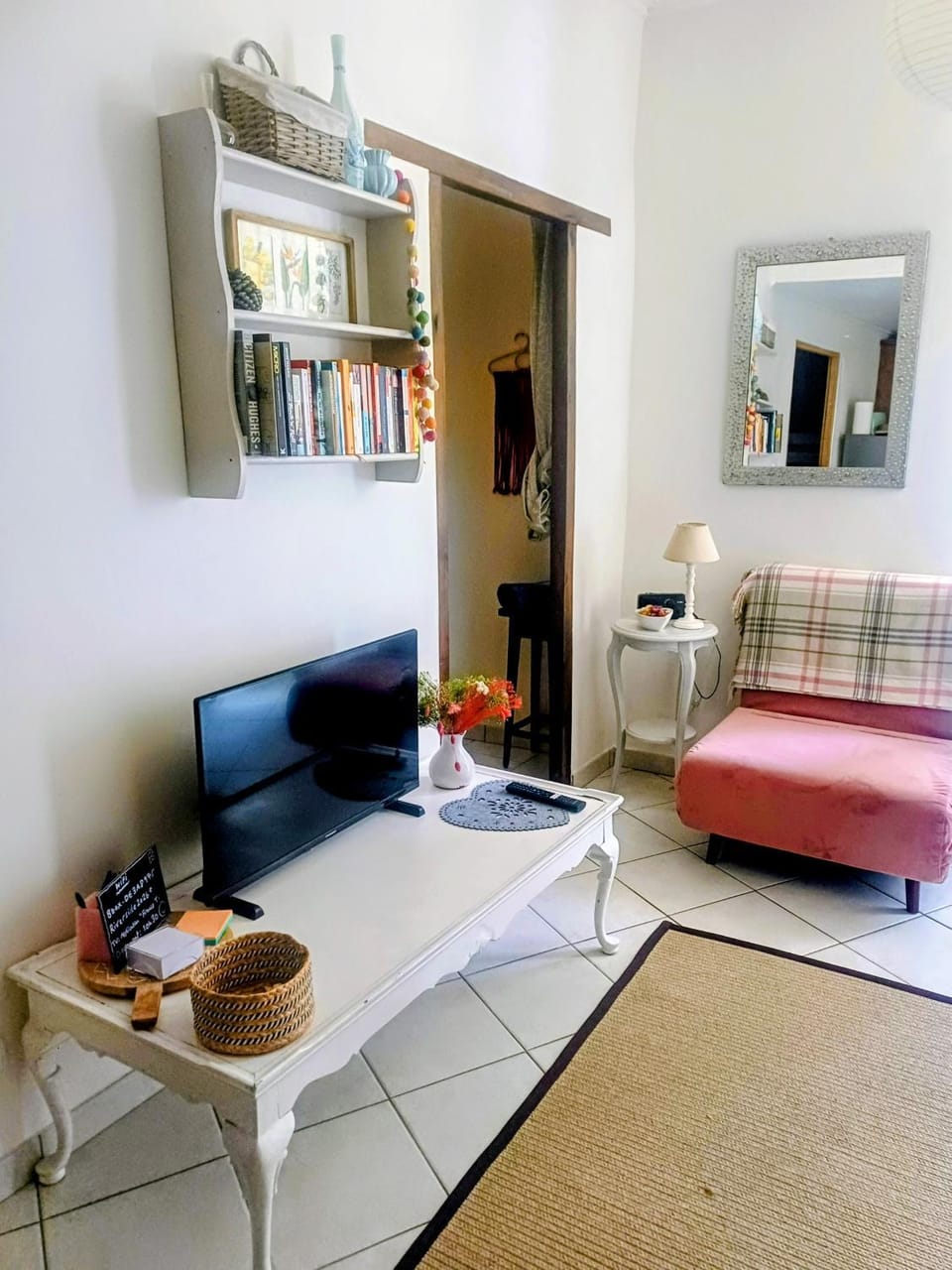 Riverside apartment Apartment in Provence-Alpes-Côte d'Azur