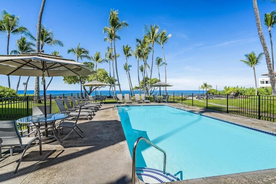 Kona Isle C35 House in Holualoa
