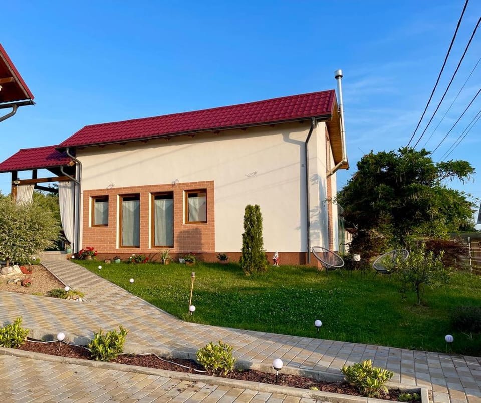 Property building, Garden view