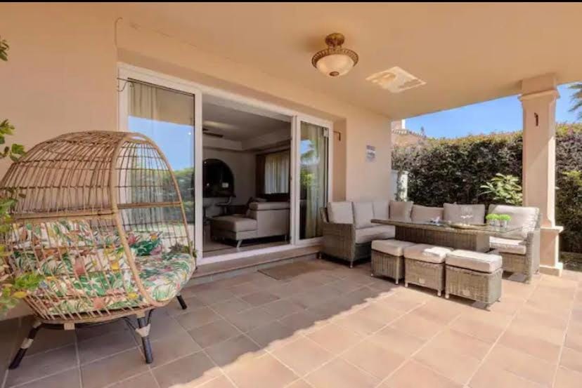 Garden, Garden, Balcony/Terrace, Seating area, Garden view