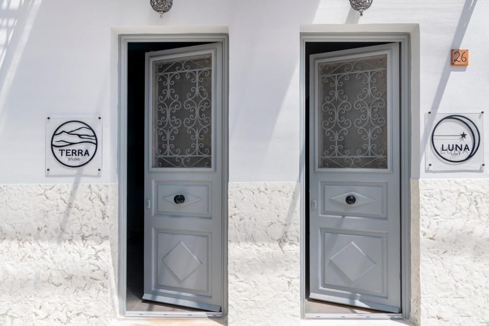 Property logo or sign
