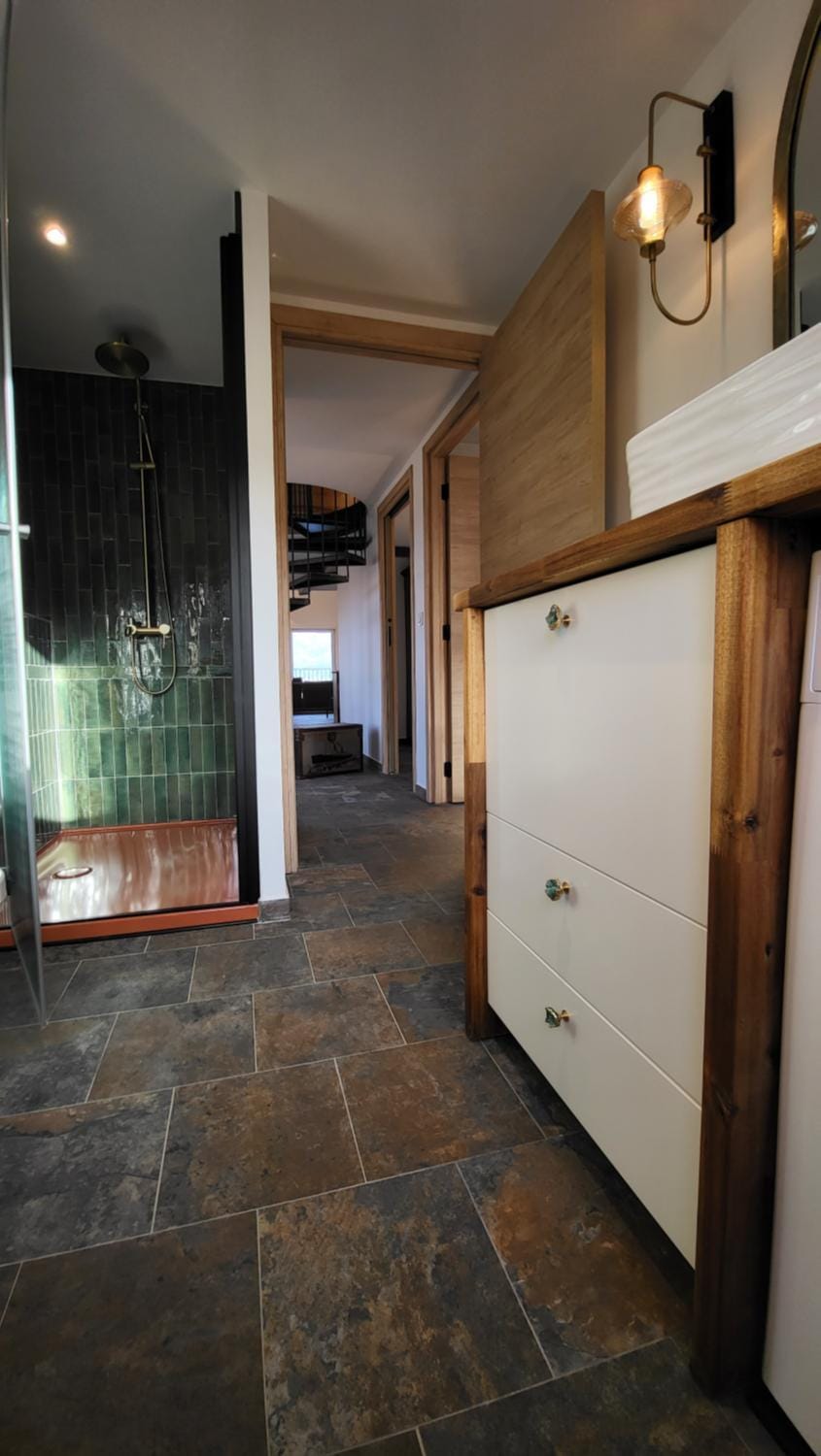 Shower, Bathroom, washing machine