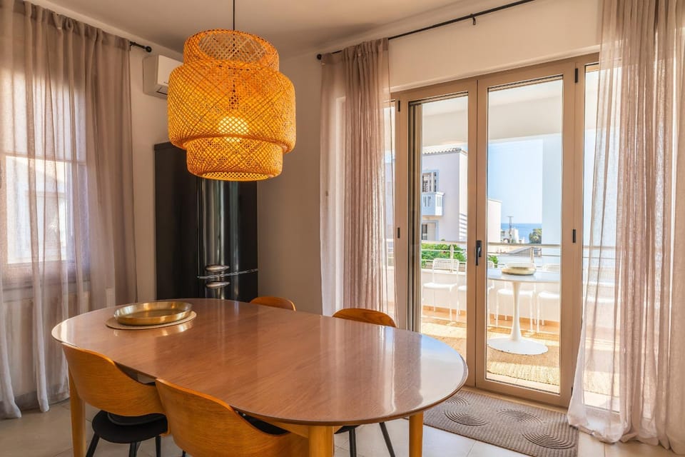 Villa Gagra - Villa by the Sea with a Private Pool Villa in Panormos in Rethymno